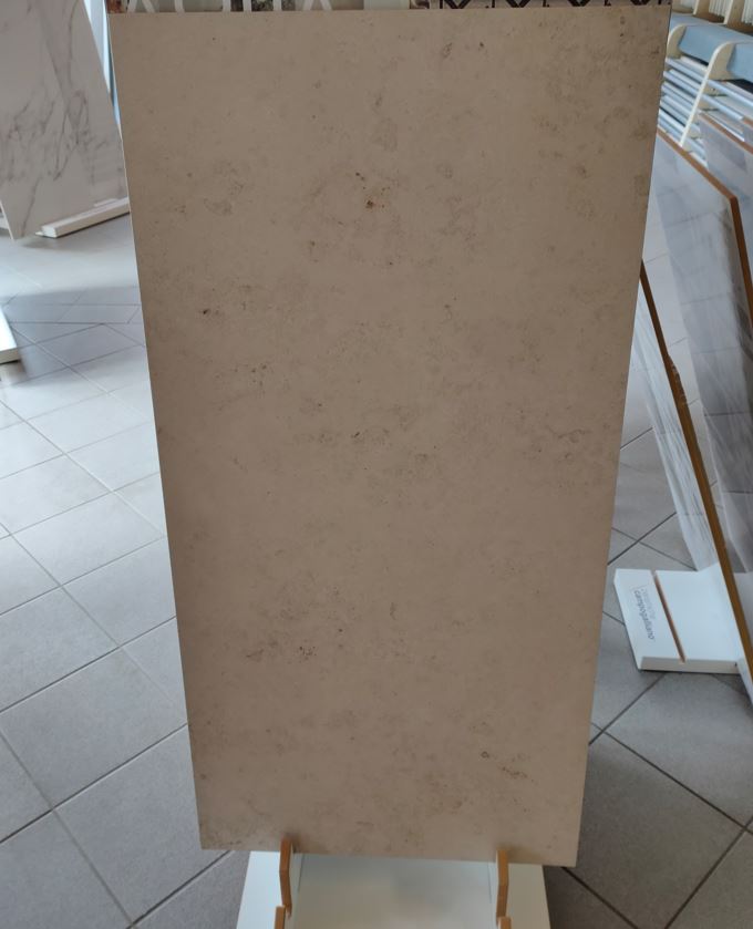 Terrassenplatten aus Keramik in Natursteinoptik Jura Kalkstein